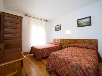 Hostal Pirineos Sarvisé — Foto 6