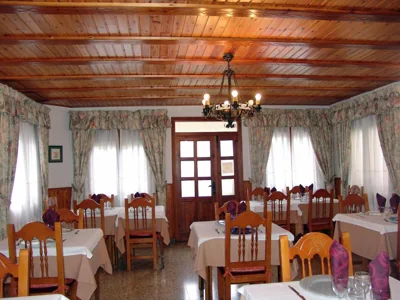 Hostal Pirineos Sarvisé — Foto 8