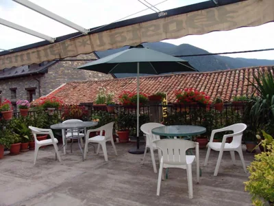 Hostal Pirineos Sarvisé — Foto 11