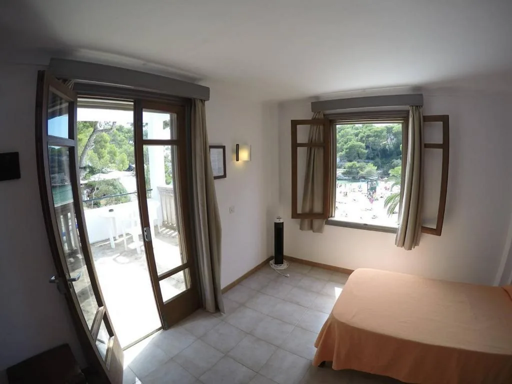 Quarto Duplo — Hostal Playa
