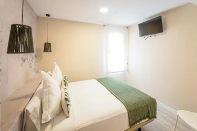 Hostal Plaza Boutique - Solo adultos — 写真 12
