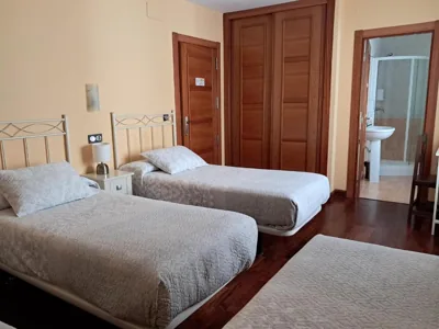 Hostal plaza mayor carrión de los condes — foto 11