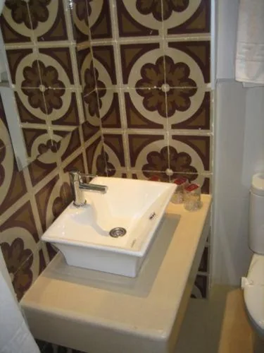 Habitación Doble - 2 camas — Hostal Plaza Ruiz