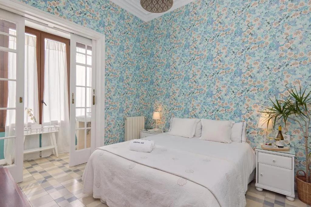 Camera doppia con vista sul giardino — Hostal Poblenou