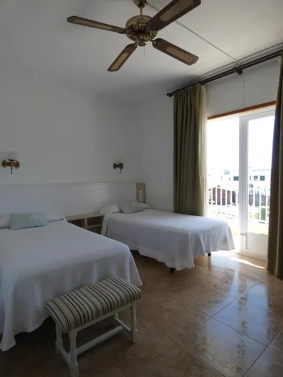 Hostal Port Fornells — foto 2