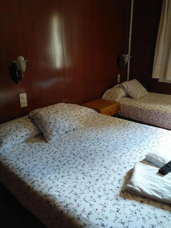 Camera Tripla — Hostal Porta De Núria