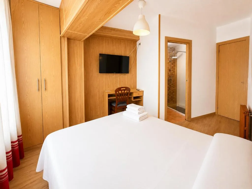 Hostal Porta Santiago