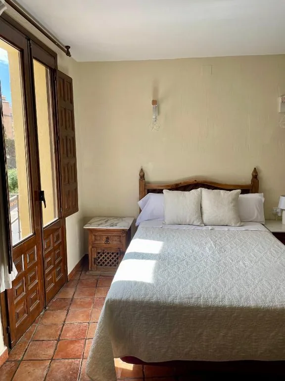 Tweepersoonskamer — Hostal Posada Huecar
