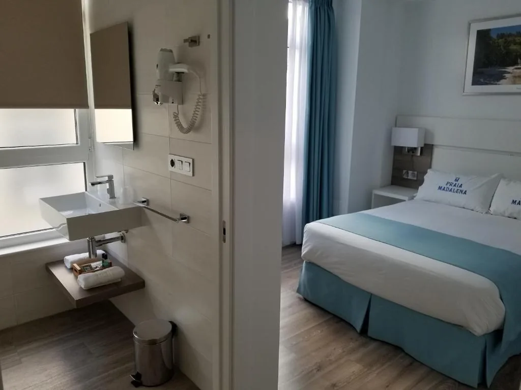 Doppelzimmer — Hostal Praia Madalena