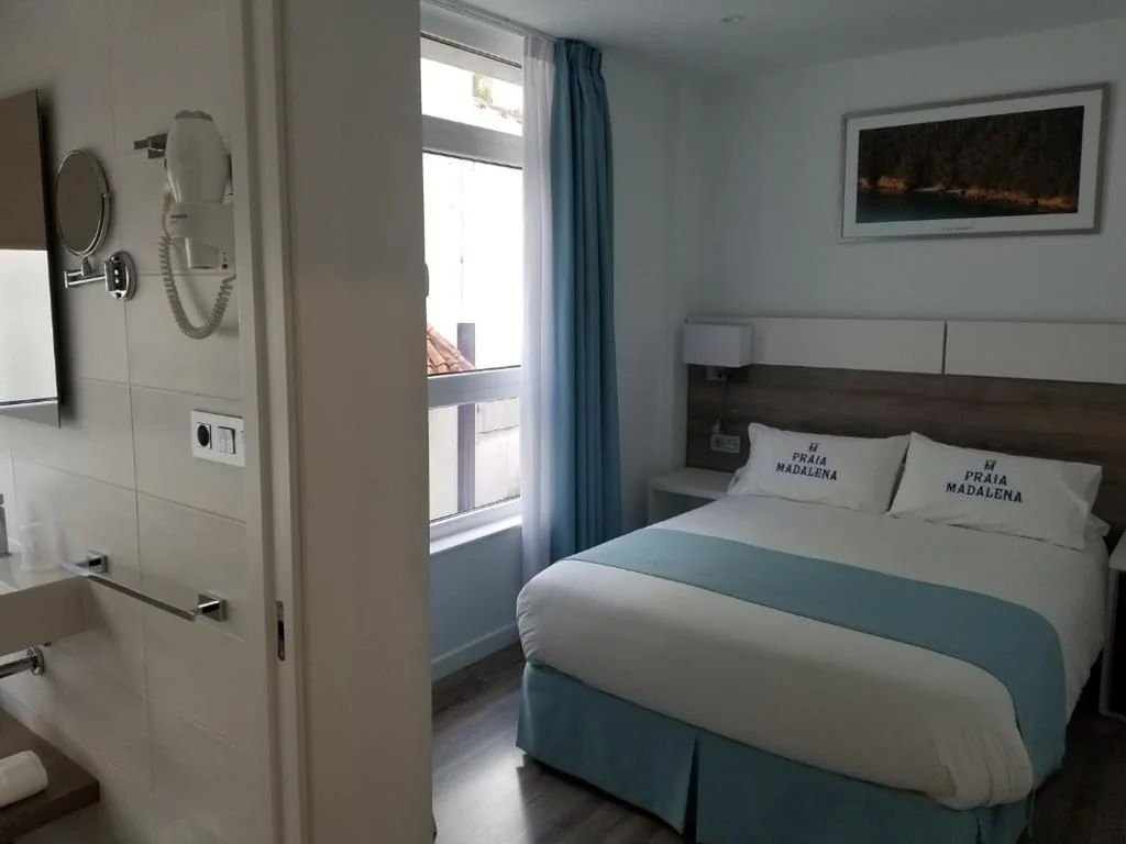 Doppelzimmer — Hostal Praia Madalena
