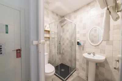 Hostal Puente de Hierro — foto 10