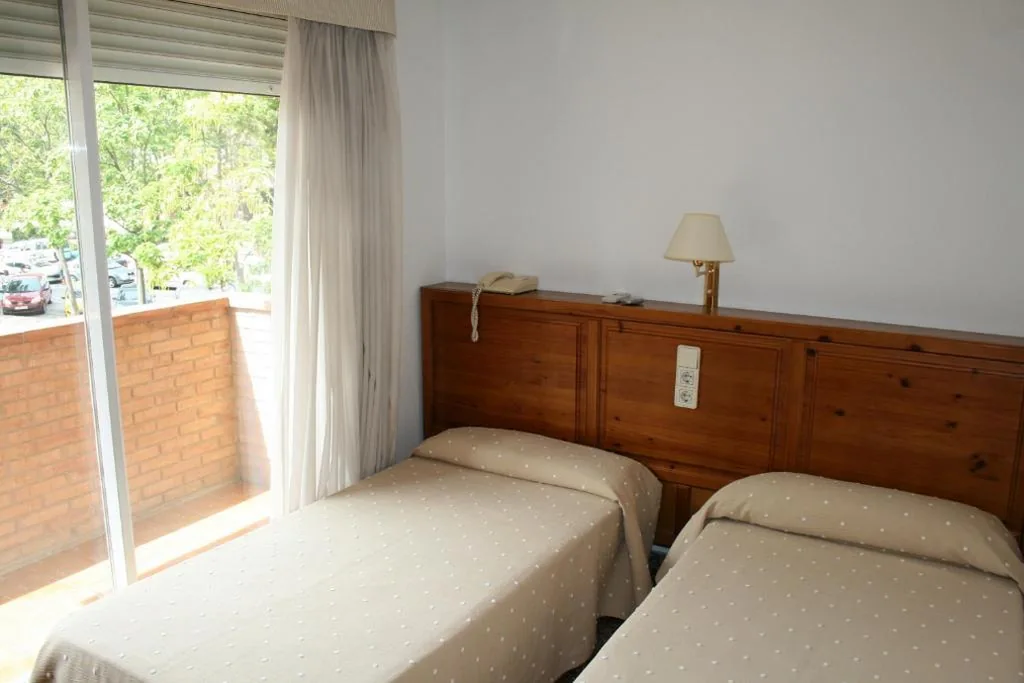 Hostal Puente de Piedra