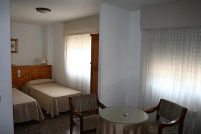 Hostal Puente de Piedra — 写真 10