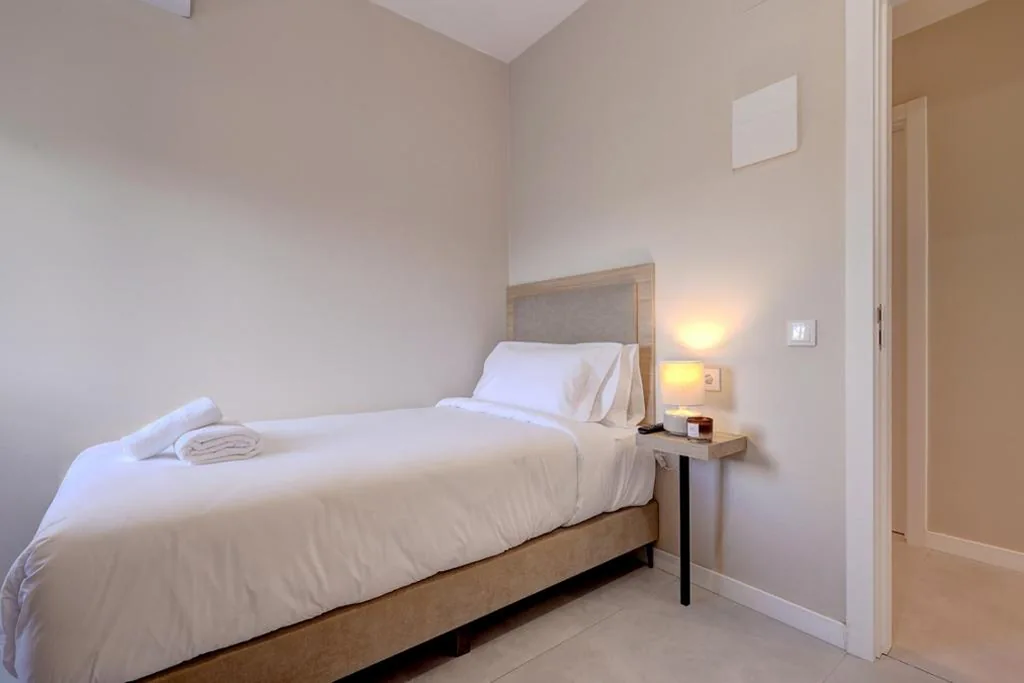 Habitación Individual — Hostal Puerta Almar