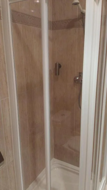 Habitación Doble — Hostal Puerta del Valle