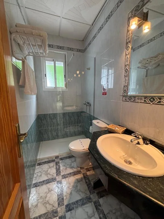 Habitación Doble — Hostal Quinto Pino