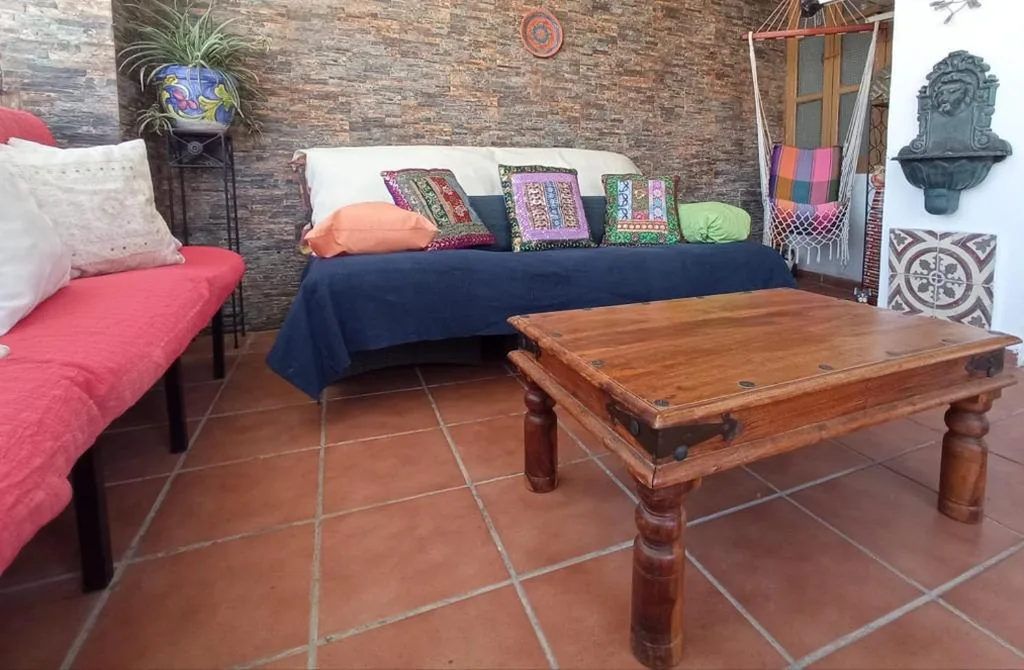 Hostal R-Conecta