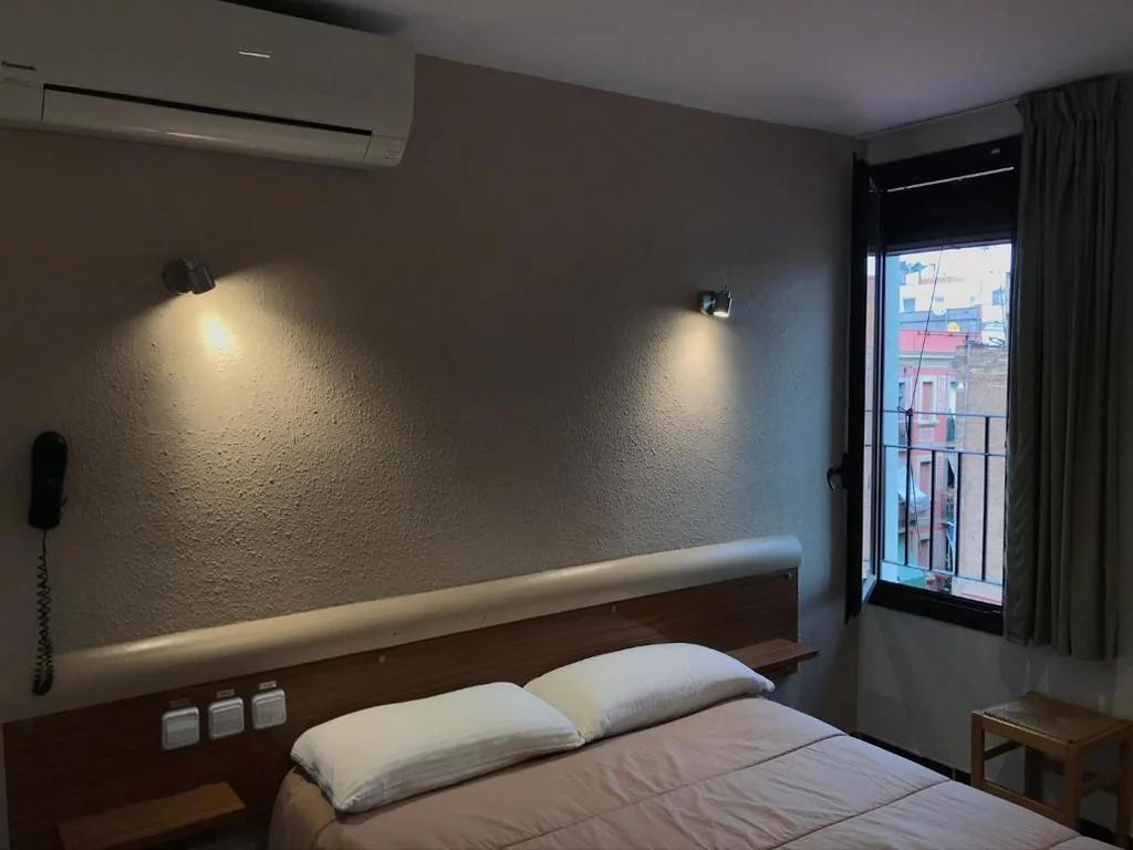 Hostal Radio Barcelona