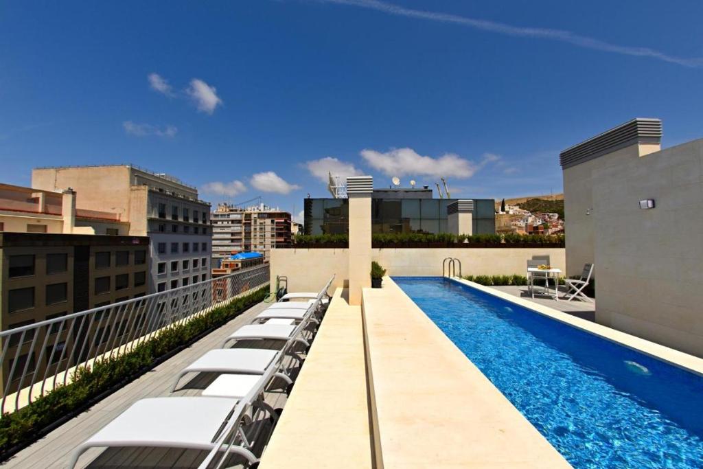 Hostal Rambla 24 by Holihome