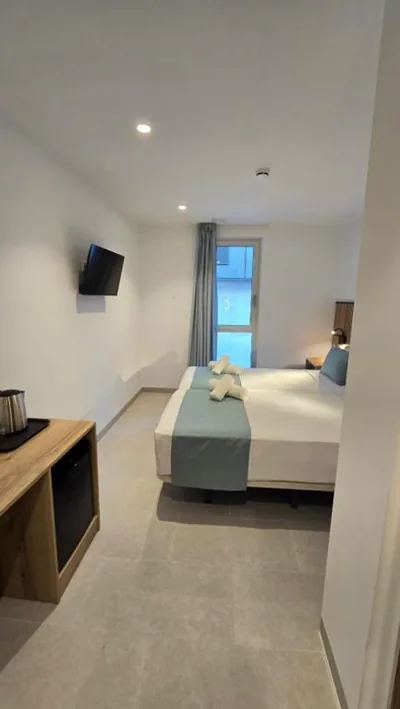 Hostal Rambla 24 by Holihome — 写真 5