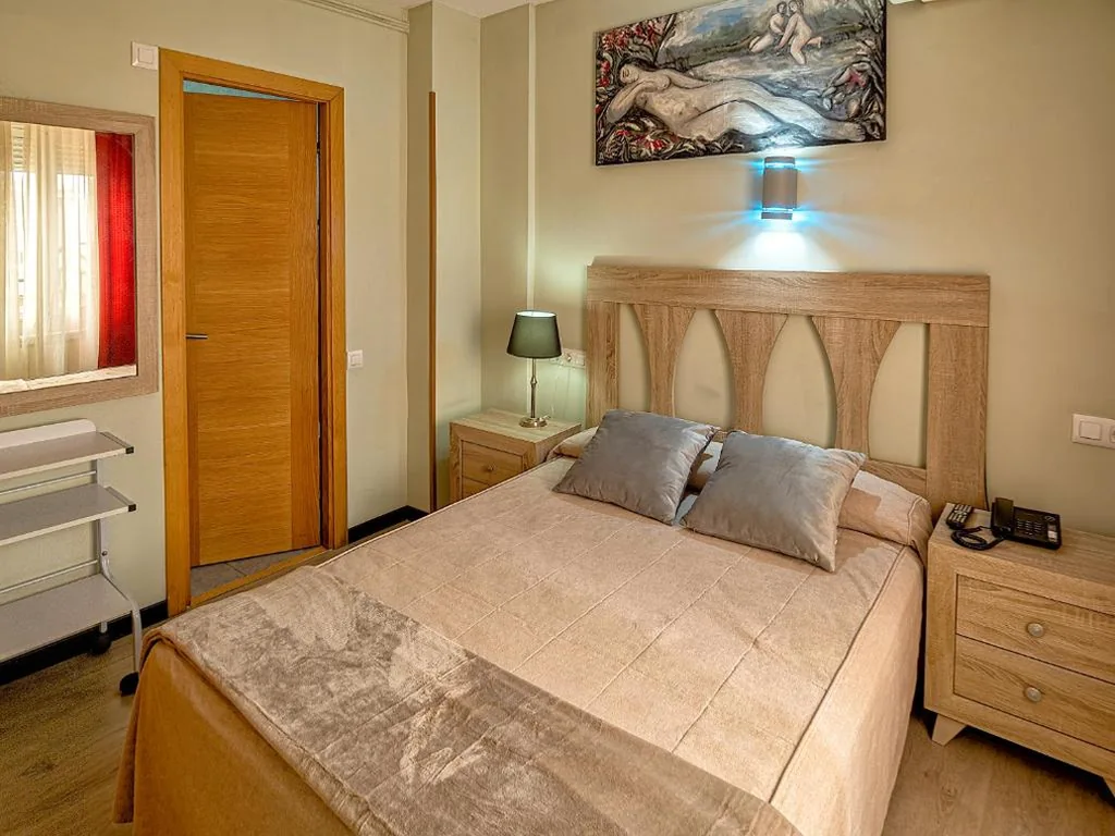 エコノミーダブルルーム — Hostal Real Aranjuez