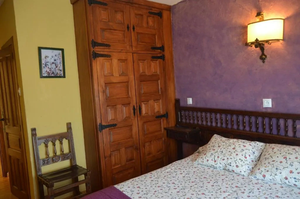 ダブルルーム — Hostal Refugio De Gredos