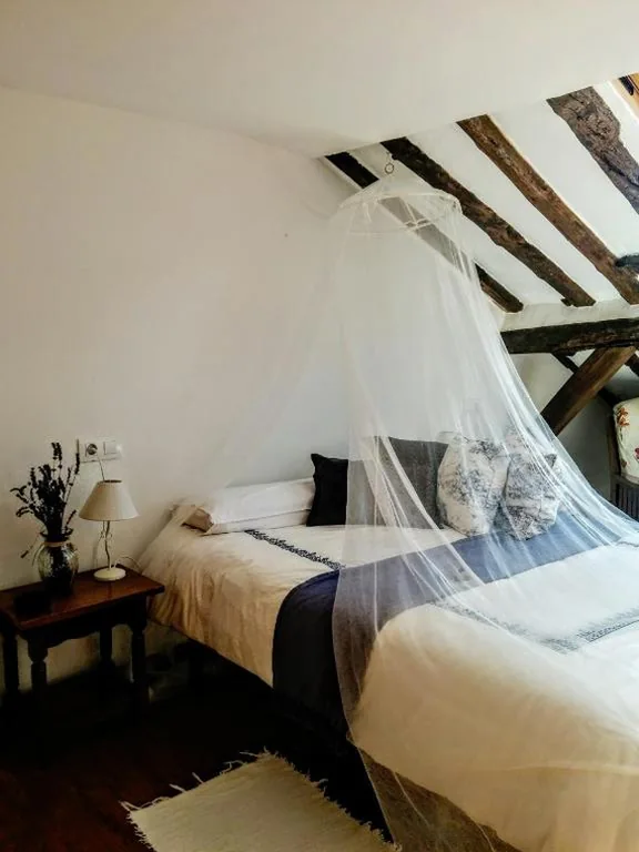 スーペリアダブルルーム — Hostal Refugio De Gredos