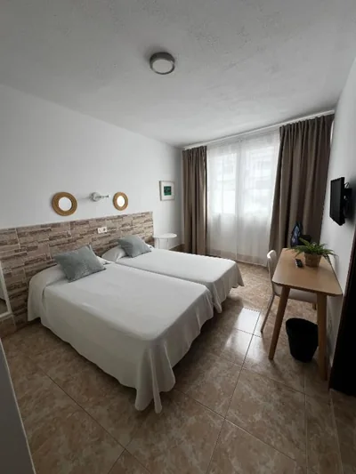 Hostal Residencia Cardona — foto 7