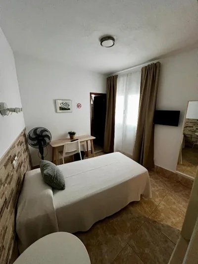 Hostal Residencia Cardona — foto 10