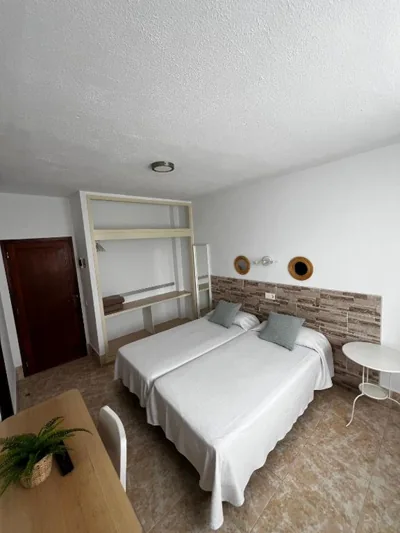 Hostal Residencia Cardona — foto 11