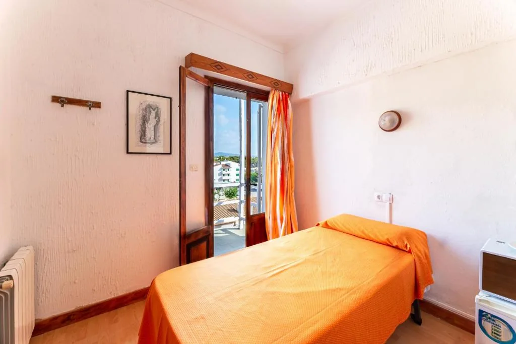单人间 — Hostal Residencia San Francisco