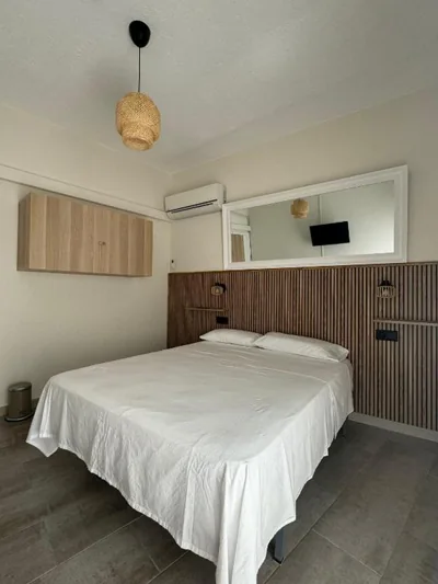 Hostal Restaurant Casa Comaulis — photo 10