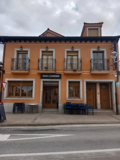 Hostal Restaurante Bar Conrad — 写真 5