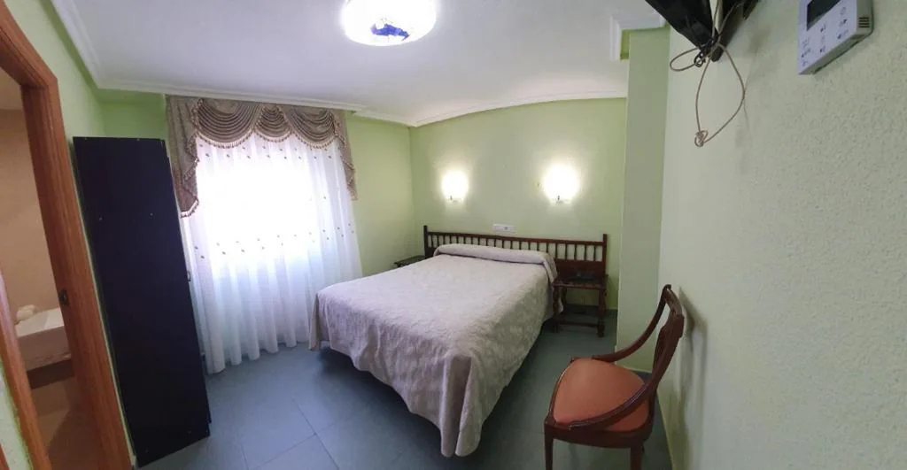 Habitación Doble — Hostal Restaurante Carolina