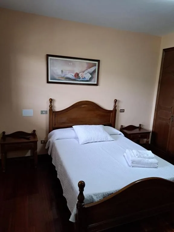 Standaard tweepersoonskamer — Hostal - Restaurante Casa Cuña
