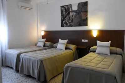 Hostal Restaurante El Cruce — 照片 8