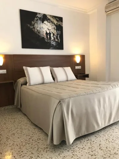 Hostal Restaurante El Cruce — 照片 9