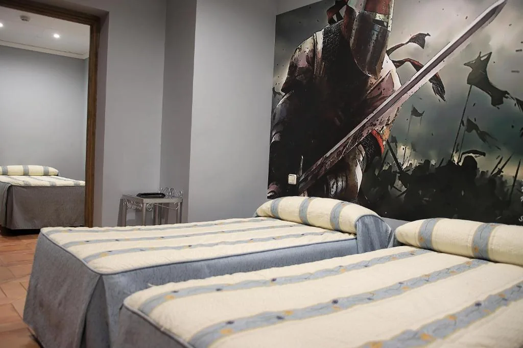 Dreibettzimmer — Hostal/Restaurante Fuentevieja