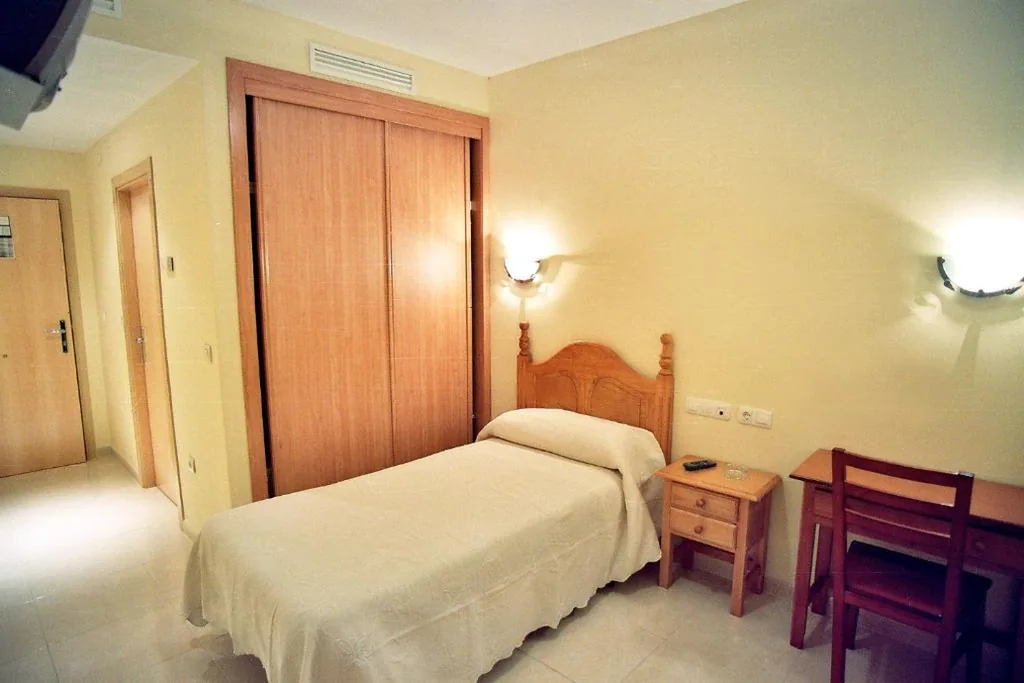 Einzelzimmer — Hostal Restaurante Hermanos Zamora