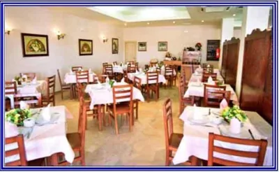 Hostal Restaurante Hermanos Zamora — Foto 10