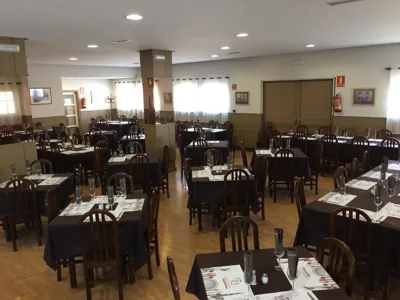 Hostal Restaurante Iruñako — Foto 11