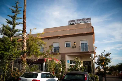 Hostal Restaurante La Curva — 写真 8