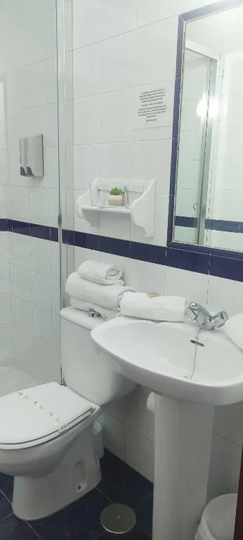 Hostal Restaurante La Giralda — foto 8