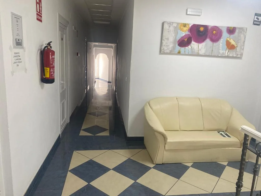 Habitación Cuádruple Confort — Hostal Restaurante La Niña