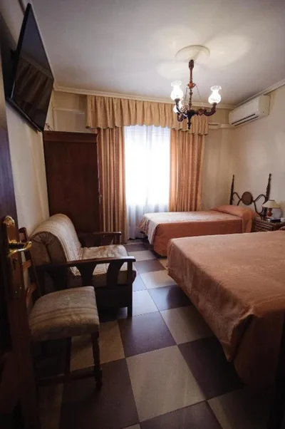 Hostal Restaurante la Trucha — Foto 12