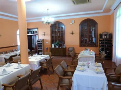 Hostal Restaurante Las Canteras — Foto 4