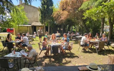 Hostal Restaurante Las Cavenes Del Cabaco — foto 8