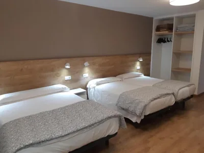 Hostal-Restaurante LUGANO — Foto 11