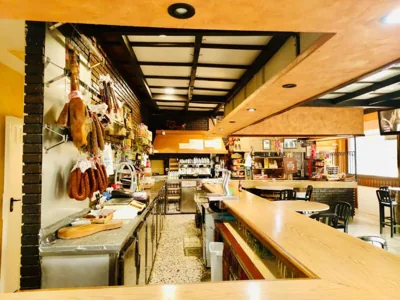 Hostal Restaurante MarRojo Sanabria — Foto 4