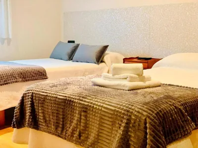 Hostal Restaurante MarRojo Sanabria — Foto 12